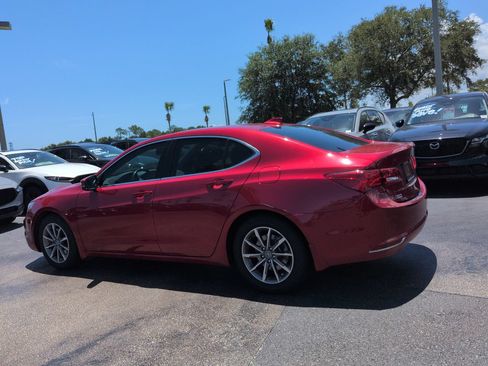 Used 2020 Acura TLX FWD image 6