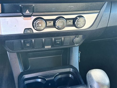 Used 2021 Toyota Tacoma SR image 17