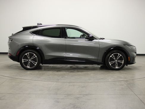 Used 2023 Ford Mustang Mach-E Premium image 9