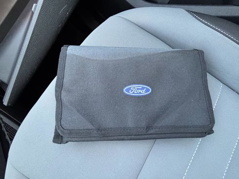 Used 2018 Ford Escape S image 25