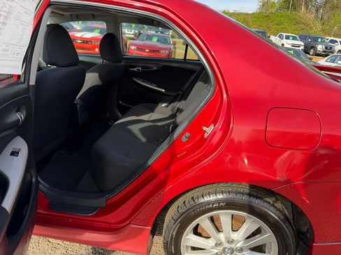 Used 2010 Toyota Corolla S image 15