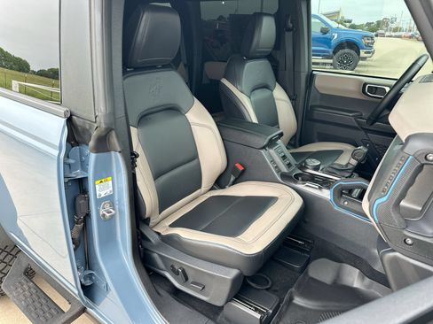 Used 2024 Ford Bronco Wildtrak AWD/4WD image 24