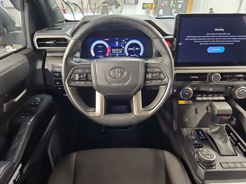 Certified 2024 Toyota Tacoma TRD Off-Road w/ TRD Off Road Upgrade Package AWD/4WD image 16