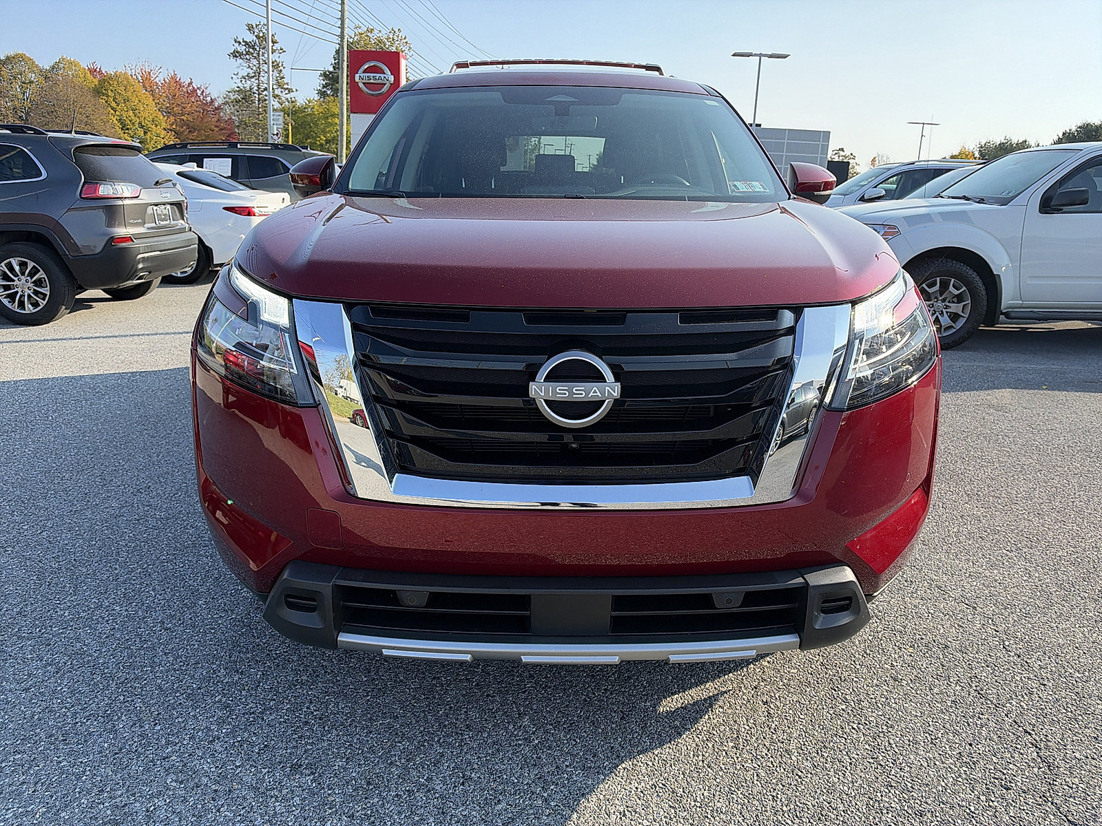 Certified 2024 Nissan Pathfinder SL AWD/4WD image 8
