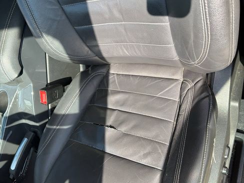 Used 2015 Ford Escape Titanium w/ Equipment Group 301A image 9