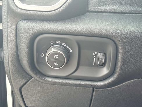 New 2025 RAM 2500 Big Horn AWD/4WD image 24