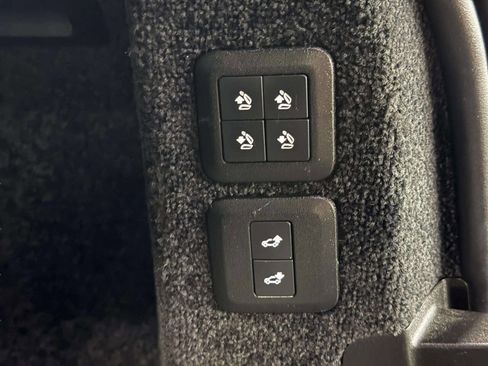 Used 2021 Land Rover Range Rover Westminster Edition image 24