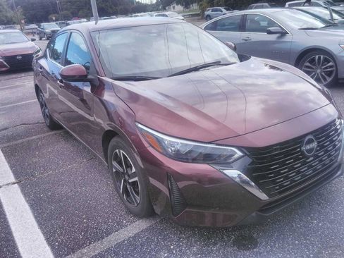 Used 2024 Nissan Sentra SV FWD image 4