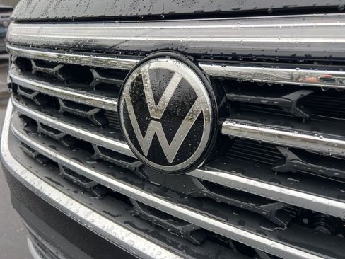 New 2026 Volkswagen Atlas SE image 10