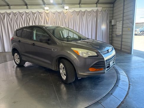 Used 2013 Ford Escape S FWD image 2