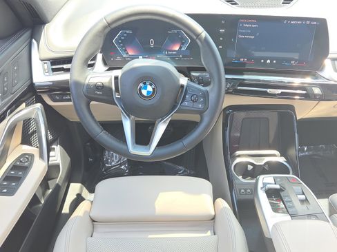 Certified 2025 BMW X1 xDrive28i w/ Convenience Package AWD/4WD image 12