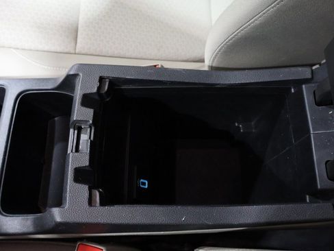 Used 2018 Ford Escape SE w/ SE Sync 3 Package image 33