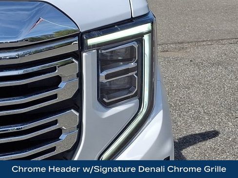 Used 2024 GMC Sierra 1500 Denali w/ Technology Package AWD/4WD image 30