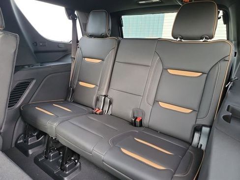 Used 2023 GMC Yukon AT4 AWD/4WD image 24
