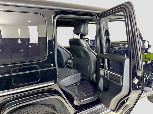 Used 2022 Mercedes-Benz G 550 w/ Exclusive Interior Package image 25