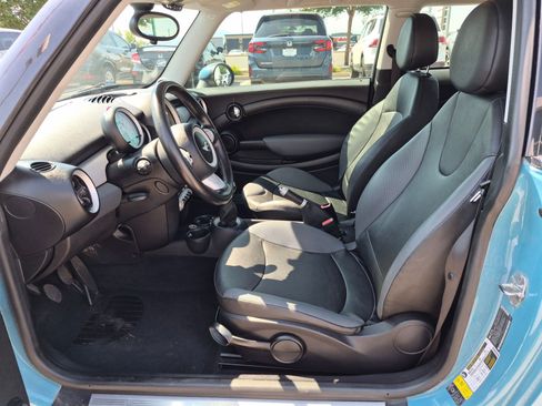 Used 2009 MINI Cooper Hardtop FWD image 15