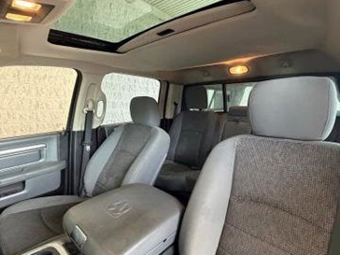 Used 2016 RAM 1500 Big Horn RWD image 2