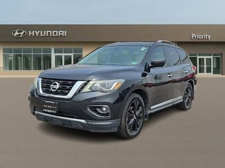 Used 2017 Nissan Pathfinder Platinum w/ Midnight Edition Package FWD video 1