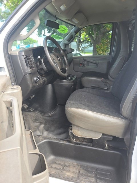 Used 2020 GMC Savana 2500 w/ Driver Convenience Package RWD image 22