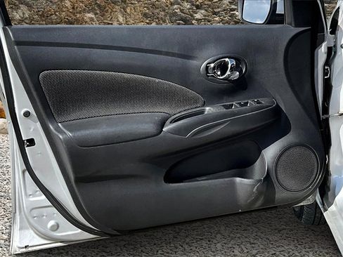 Used 2018 Nissan Versa SV image 20