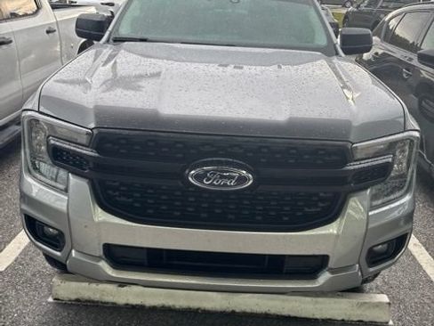 Used 2024 Ford Ranger XL w/ Trailer Tow Package RWD image 4