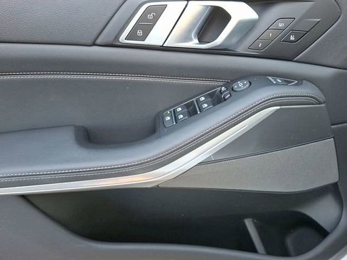 Used 2023 BMW X5 M50i w/ Executive Package image 12