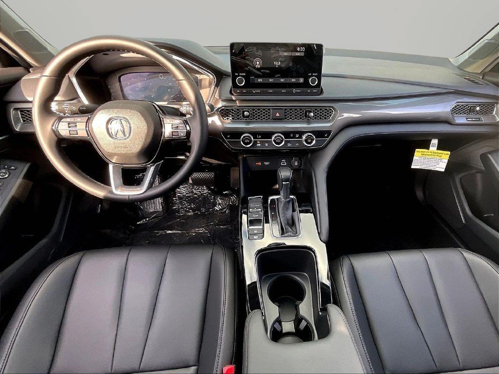 Used 2025 Acura Integra FWD image 9