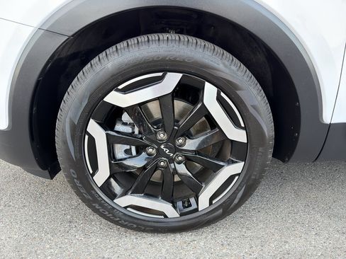 Certified 2024 Kia Telluride EX AWD/4WD image 10