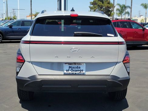 Used 2024 Hyundai Kona SEL FWD image 24