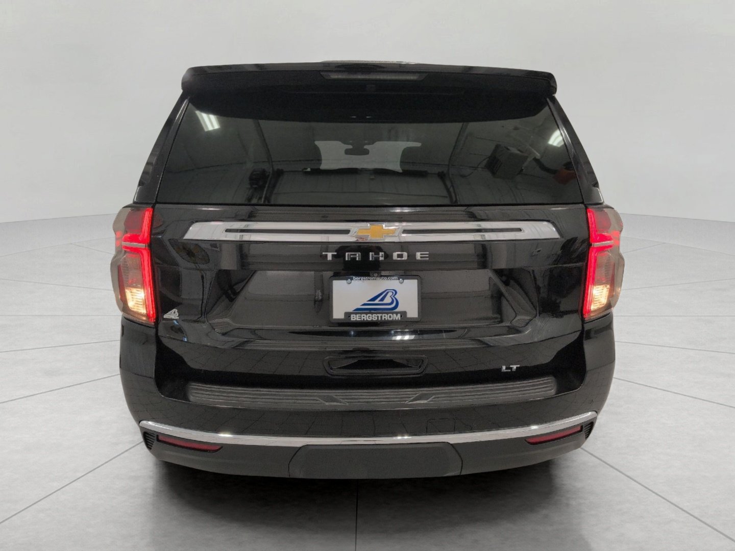 Used 2021 Chevrolet Tahoe LT AWD/4WD image 25