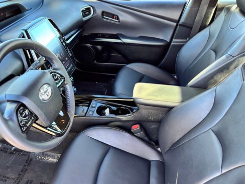 Certified 2022 Toyota Prius Prime XLE image 20