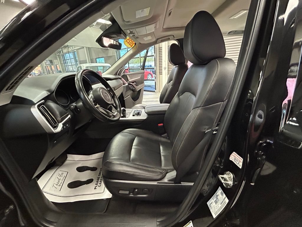 Used 2025 MAZDA CX-70 3.3 Turbo w/ Preferred Package AWD/4WD image 57
