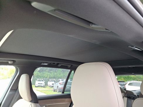 New 2026 Volvo XC90 B5 Plus image 10