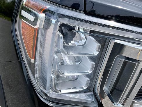 Used 2020 GMC Sierra 2500 SLE w/ SLE Value Package; AWD/4WD image 27