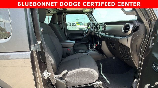 Certified 2023 Jeep Wrangler Sport AWD/4WD image 18