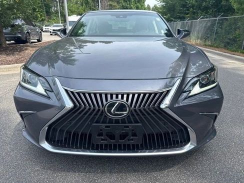 Used 2019 Lexus ES 350 FWD image 2