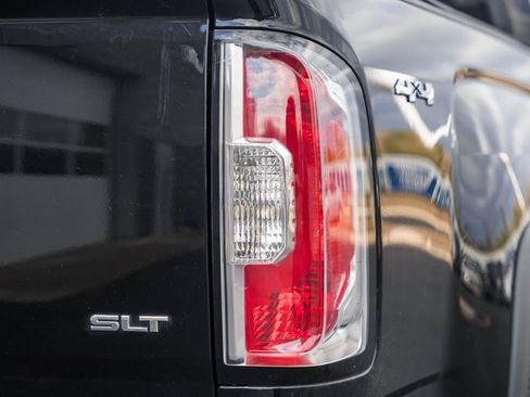 Used 2019 GMC Canyon SLT w/ Driver Alert Package image 7