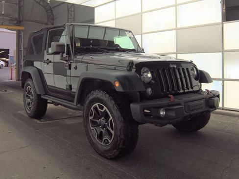 Used 2016 Jeep Wrangler Rubicon image 1