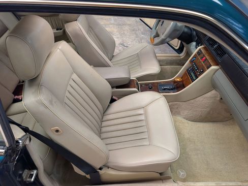 Used 1994 Mercedes-Benz E 320 Coupe image 26