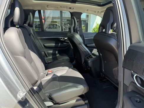 Used 2020 Volvo XC90 T6 Momentum w/ Protection Package Premier AWD/4WD image 25