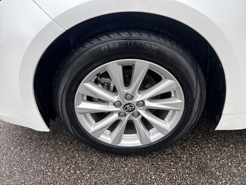 Used 2023 Toyota Corolla SE image 11