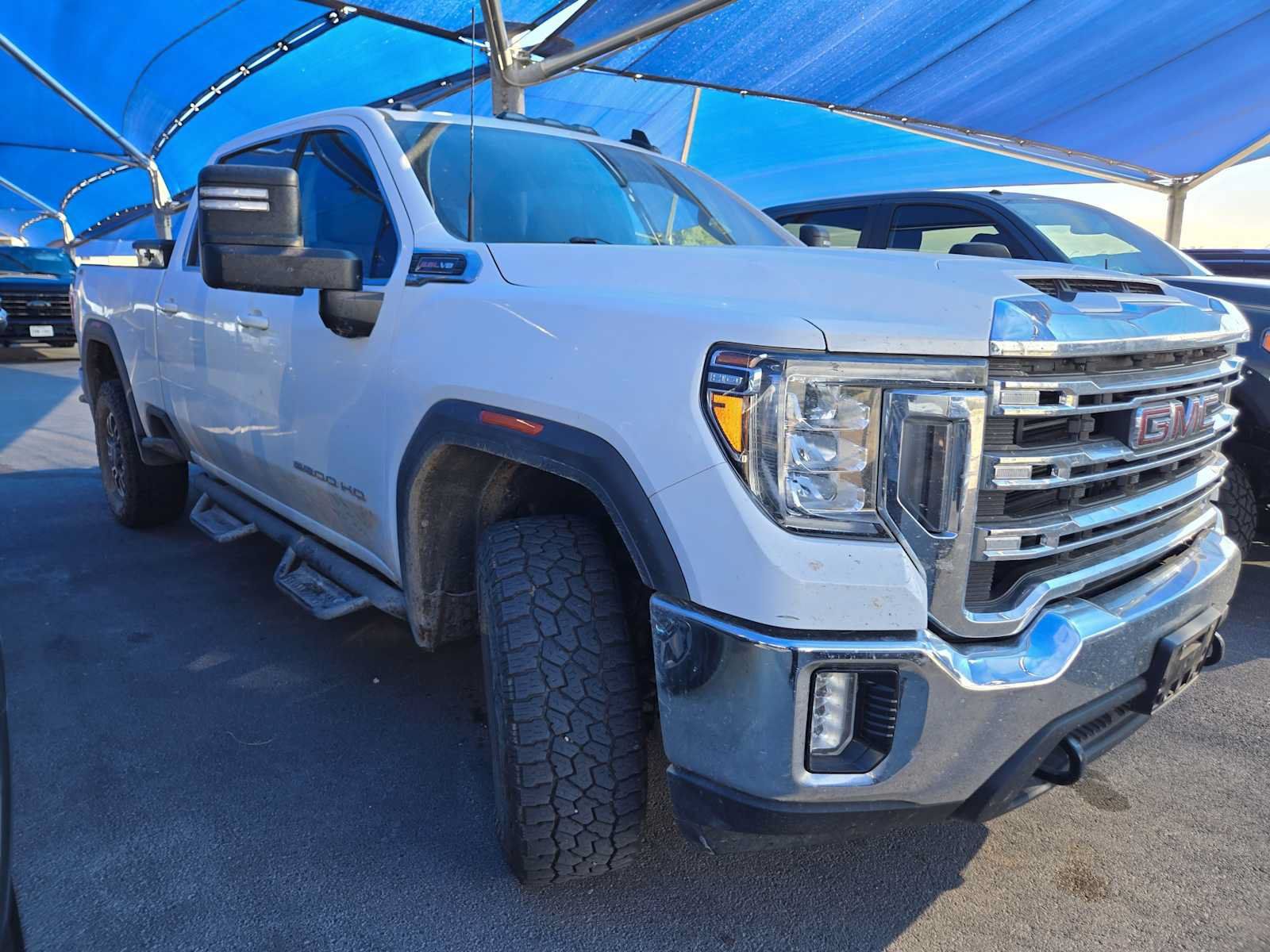 Used 2020 GMC Sierra 2500 SLE w/ SLE Value Package; AWD/4WD image 2