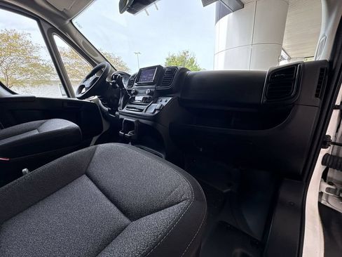 Used 2022 RAM ProMaster 2500 FWD image 26