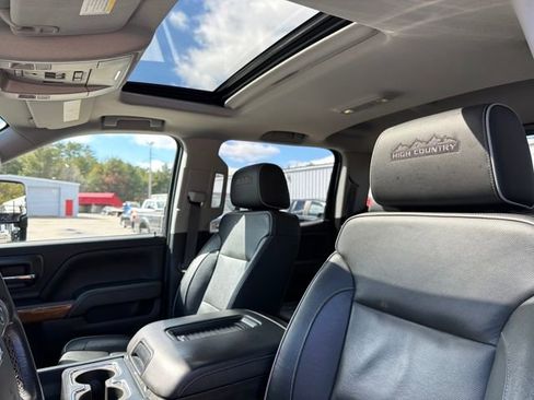 Used 2017 Chevrolet Silverado 2500 High Country w/ Duramax Plus Package image 22