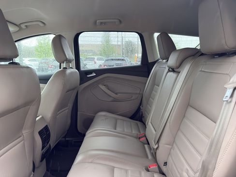 Used 2018 Ford Escape Titanium FWD image 10