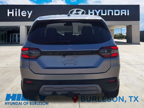Used 2024 Honda Pilot EX-L image 6