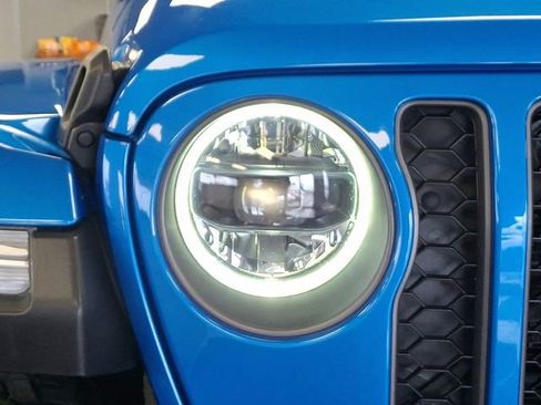 Used 2023 Jeep Wrangler Unlimited Rubicon 392 w/ Dual Top Group AWD/4WD image 8