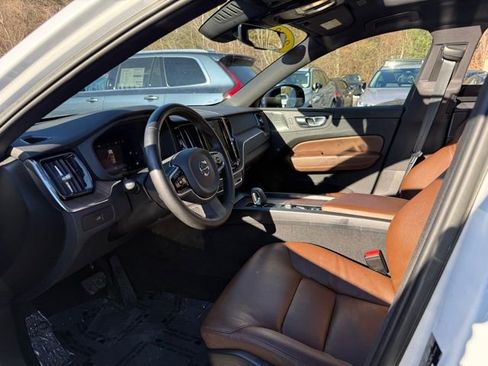 Certified 2023 Volvo XC60 B5 Plus w/ Climate Package image 16