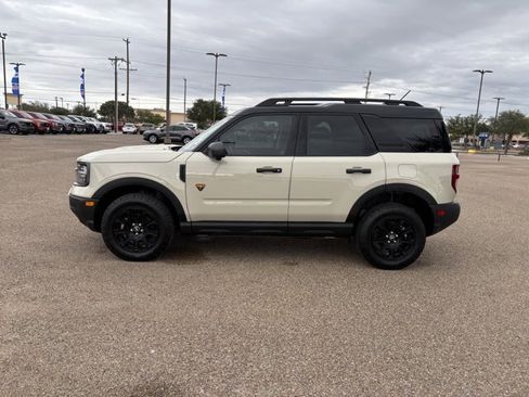 Certified 2025 Ford Bronco Sport Badlands w/ Badlands Tech Package image 2