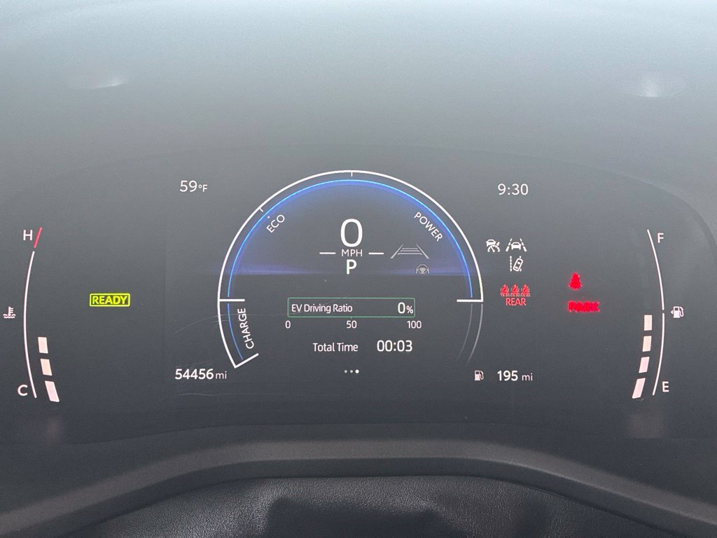 Used 2025 Toyota Camry SE FWD image 36
